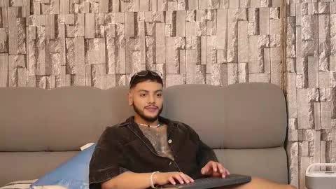 Snapshot of colton_mars chatting on September 10, 3:05 am Jhoan online show from September 10, 3:05 am