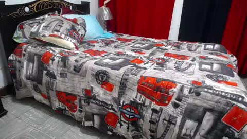  . .. .  online show from February 25, 12:03 pm