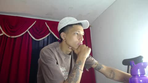  . .. .  online show from February 1, 11:54 am