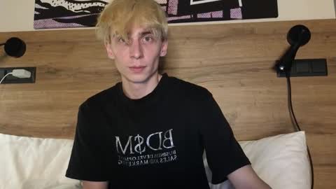 Snapshot of cookie_sex chatting on October 5, 12:25 am cookie_sex online show from October 5, 12:25 am