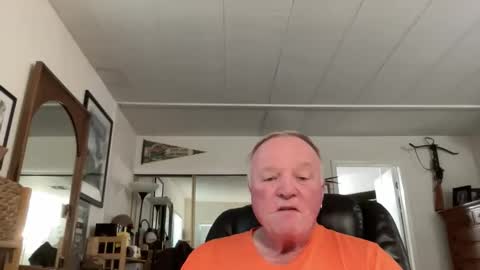 cookoosnest online show from April 14, 1:27 am