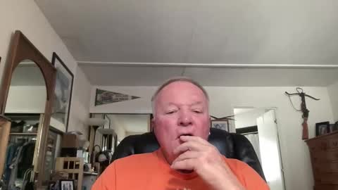 cookoosnest online show from June 5, 11:54 pm