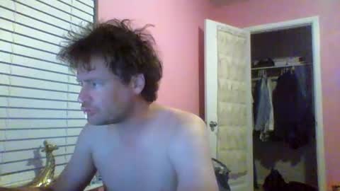 cooldude122222 online show from November 12, 9:15 am