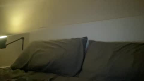 cor01 online show from November 29, 3:52 am