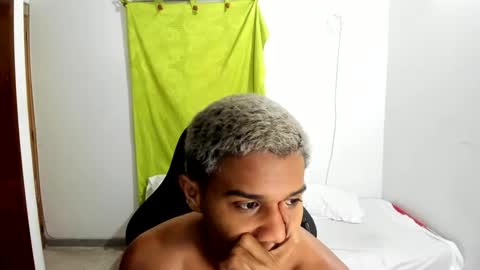 Ethan  online show from June 5, 5:19 pm