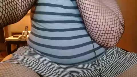 cosmicjones88 online show from December 28, 1:08 pm