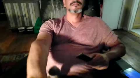 Snapshot of cq1er chatting on September 16, 3:29 am Alejandro online show from September 16, 3:29 am