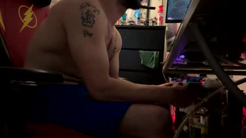 crazydill28 online show from November 23, 7:47 pm