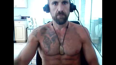 creatureofbeauty online show from September 11, 8:30 pm