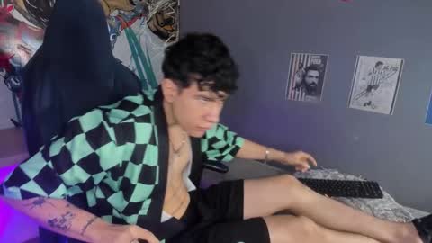 Cris online show from February 5, 4:19 am