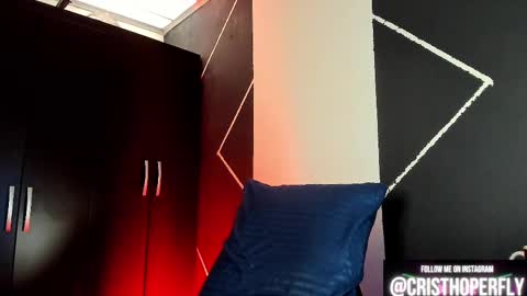 Snapshot of cristhoperfly chatting on February 11, 1:20 pm Cris Independent model online show from February 11, 1:20 pm