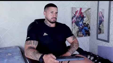 cristian walker online show from January 8, 12:32 pm