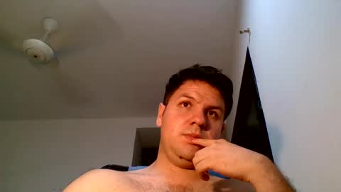 cristopher3042 online show from June 17, 4:58 am