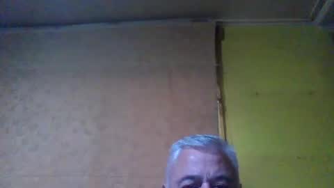 crmperez online show from June 4, 9:21 pm