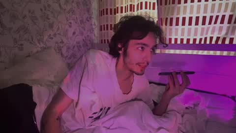 crybae0 online show from March 5, 8:21 am