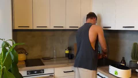 cryptobubbles online show from December 4, 9:16 am