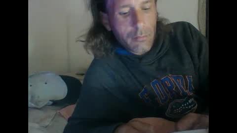 cumslutboi27 online show from March 3, 5:29 am