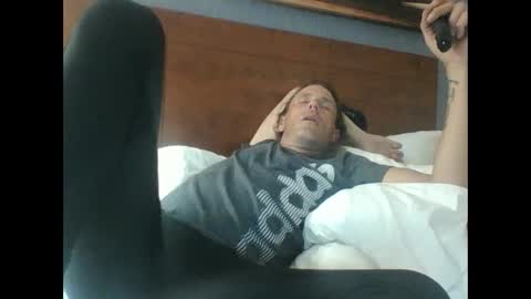 cumslutboi27 online show from February 9, 3:32 am