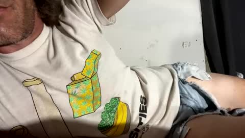 cumslutboi27 online show from February 15, 5:19 am