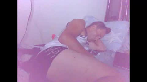 cumslutboi27 online show from September 14, 10:06 am