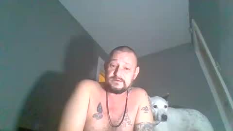 Snapshot of cuntreeboy68 chatting on December 25, 6:09 am Bash online show from December 25, 6:09 am