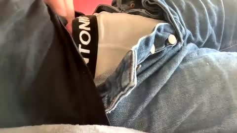 Snapshot of curiosthings chatting on February 16, 8:10 am curiosthings online show from February 16, 8:10 am