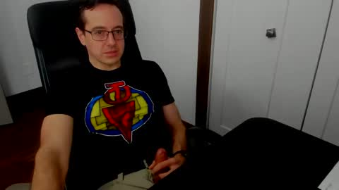 curious_10 online show from December 30, 3:35 pm