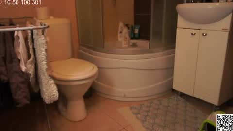 Mike  pvt is open online show from January 22, 9:55 pm