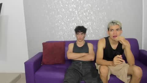 ARTURO-18  MATIAS-18  NIKOLAY-19  HADES-18  GABO-19 online show from December 12, 4:21 pm