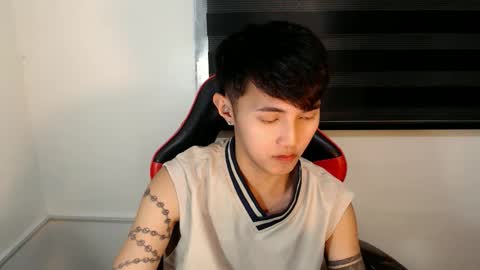 Steph online show from May 31, 4:46 am