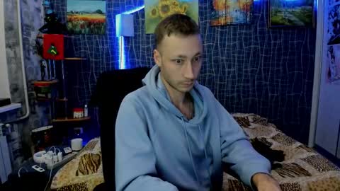 cuteboy228 online show from January 9, 10:59 pm