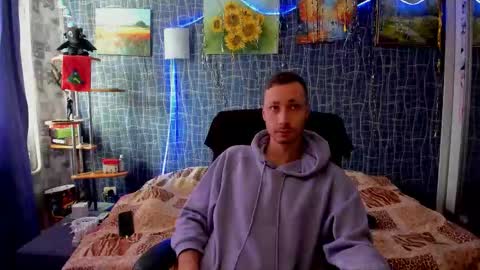 cuteboy228 online show from January 17, 7:55 am