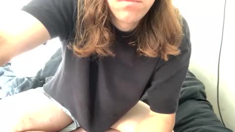 Snapshot of cuteguy6668889 chatting on January 26, 10:45 am Cutegoth online show from January 26, 10:45 am