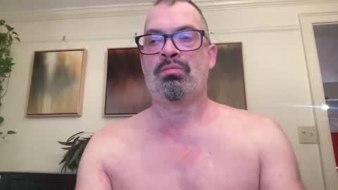 d4ddy858 online show from March 31, 10:00 pm