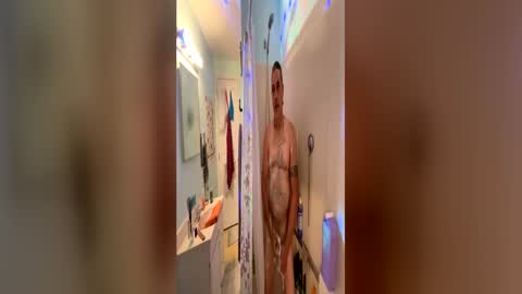 PhatD Cummin online show from June 21, 1:00 am