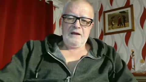 Brian ... online show from November 13, 9:08 pm