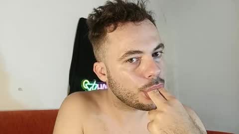 Greekboy28 online show from November 5, 11:34 am