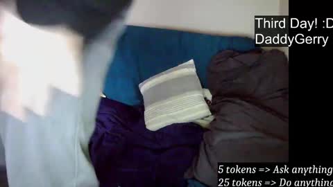 Daddy Gerry online show from February 2, 5:48 pm