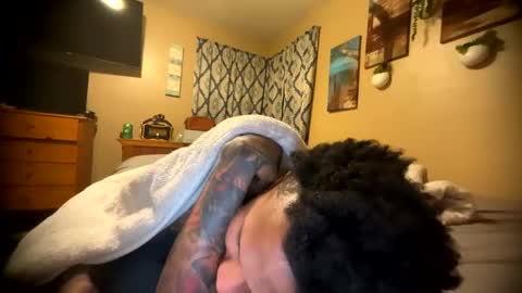Snapshot of daddyjanimal chatting on October 5, 7:56 am sexy tatted king bbc online show from October 5, 7:56 am