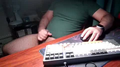 Snapshot of daddypimp3 chatting on October 1, 10:03 pm Paul online show from October 1, 10:03 pm