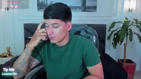 DAMIAN online show from November 10, 12:43 pm