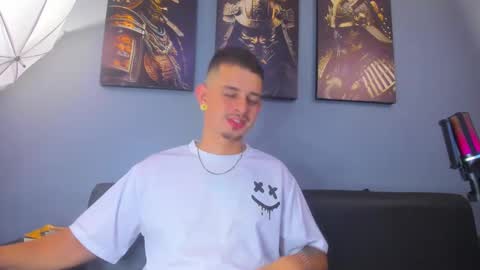 Damian Oliver online show from February 20, 6:19 am