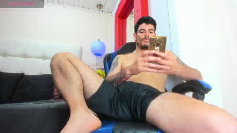 ---Damian--- online show from April 5, 4:14 pm