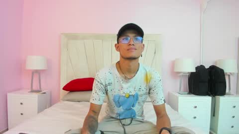 Damian Garcia online show from May 25, 10:10 am
