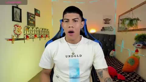 Damian online show from February 2, 3:16 am