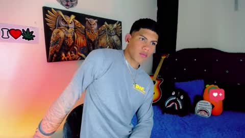 Damian online show from January 18, 3:02 am