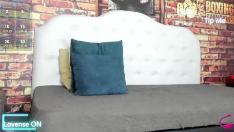 damian_shakur online show from March 2, 12:23 pm