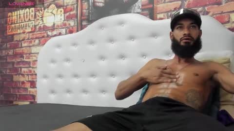 damian_shakur online show from December 1, 2:09 pm