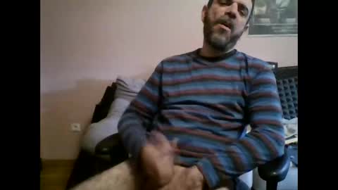 Snapshot of damianour chatting on January 22, 11:12 am damianour online show from January 22, 11:12 am