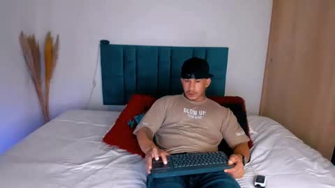 INSTAGRAM  DAMMIANMILLEROFICIAL online show from November 23, 2:44 am